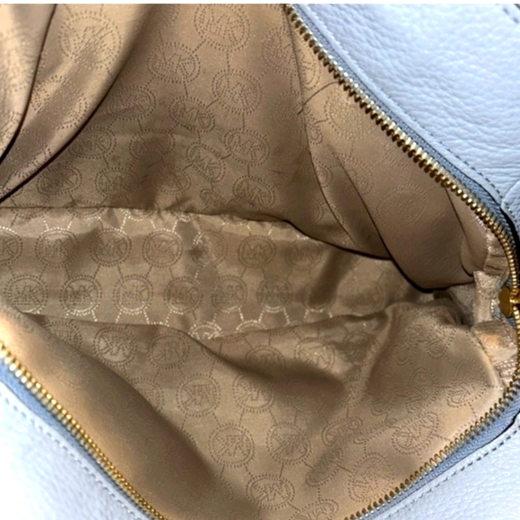 Michael‎ Kors Large Blue Pebbled Leather Jet Set Chain Shoulder Bag EUC - Picture 7 of 12